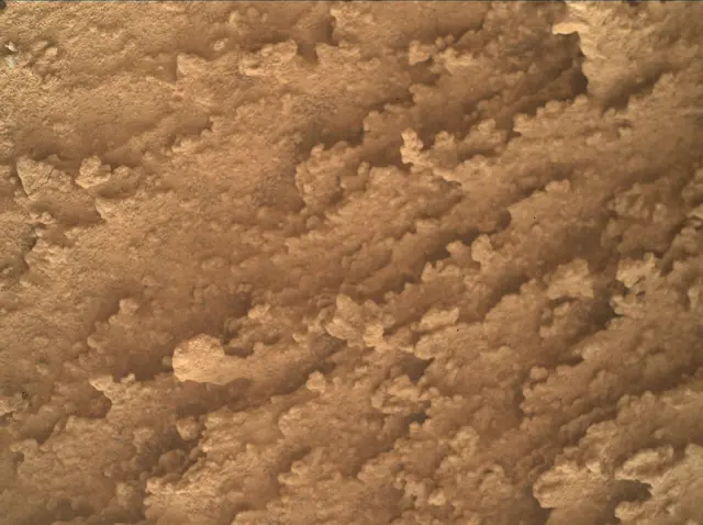Sol 3780: Mars Hand Lens Imager (MAHLI)