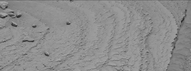 Sol 3781: Mast Camera (Mastcam)