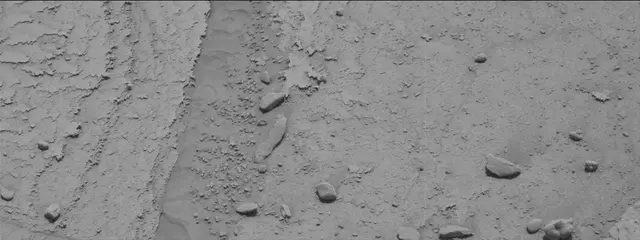 Sol 3781: Mast Camera (Mastcam)
