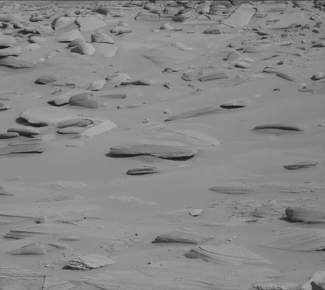 Sol 3781: Mast Camera (Mastcam)