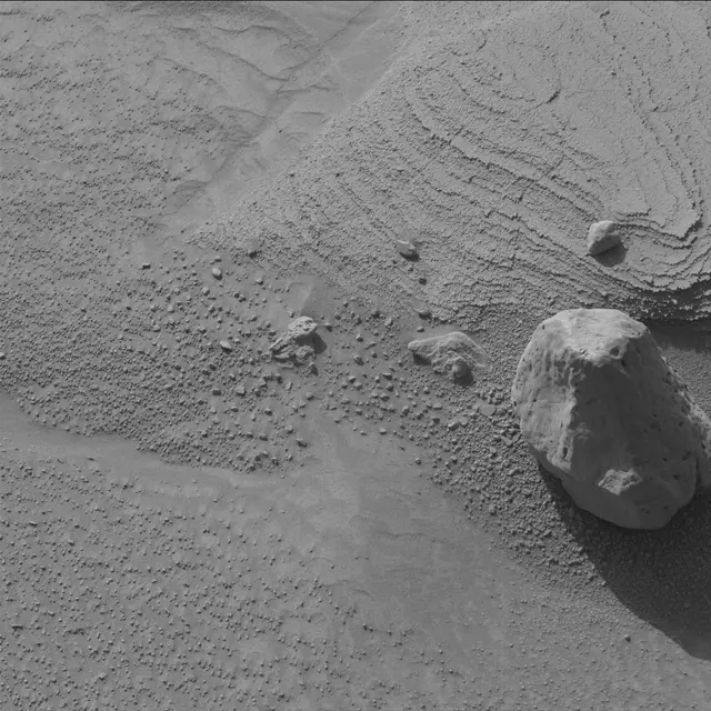 Sol 3781: Mast Camera (Mastcam)