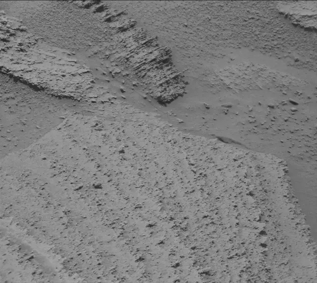 Sol 3781: Mast Camera (Mastcam)