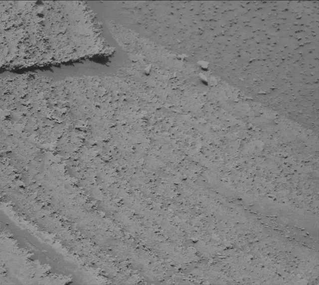 Sol 3781: Mast Camera (Mastcam)