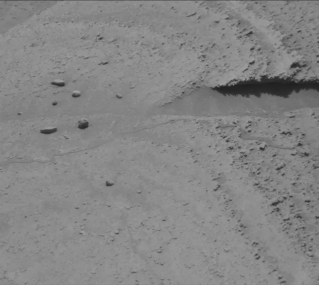 Sol 3781: Mast Camera (Mastcam)