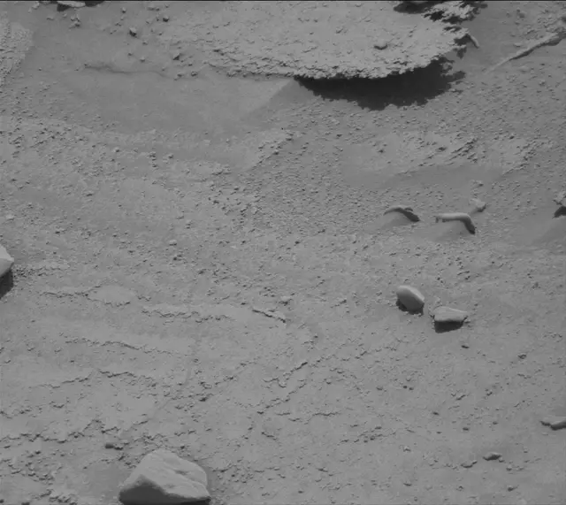 Sol 3781: Mast Camera (Mastcam)