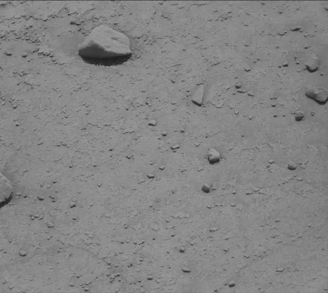 Sol 3781: Mast Camera (Mastcam)