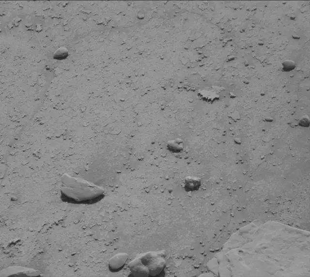 Sol 3781: Mast Camera (Mastcam)
