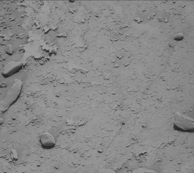 Sol 3781: Mast Camera (Mastcam)