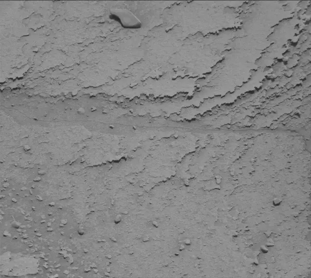 Sol 3781: Mast Camera (Mastcam)