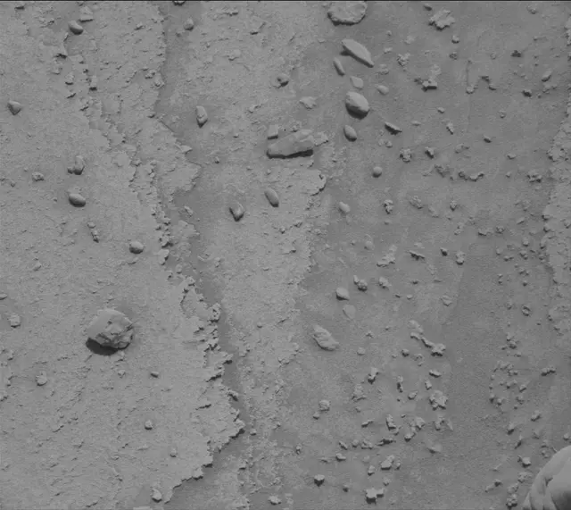 Sol 3781: Mast Camera (Mastcam)