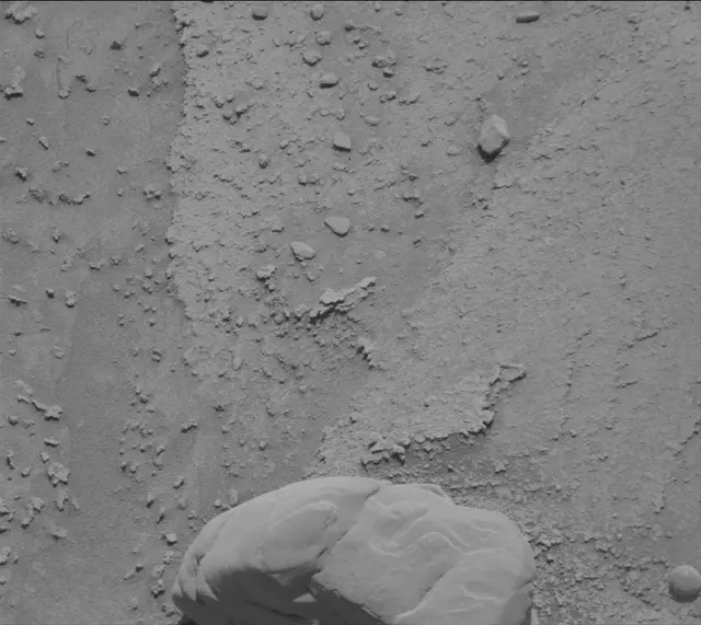 Sol 3781: Mast Camera (Mastcam)