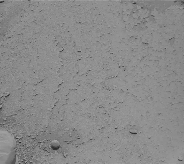 Sol 3781: Mast Camera (Mastcam)