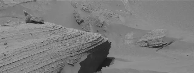 Sol 3783: Mast Camera (Mastcam)