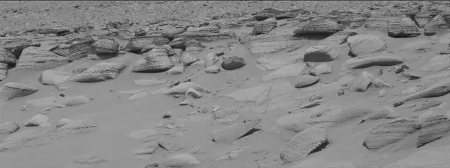 Sol 3783: Mast Camera (Mastcam)