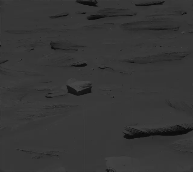 Sol 3783: Mast Camera (Mastcam)