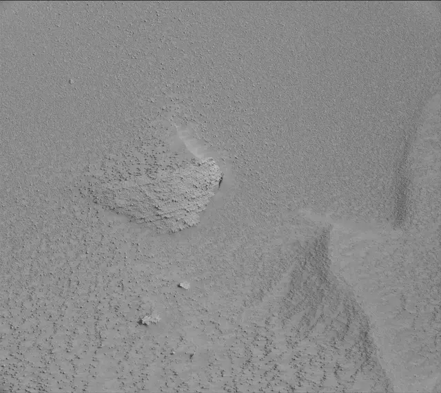Sol 3783: Mast Camera (Mastcam)