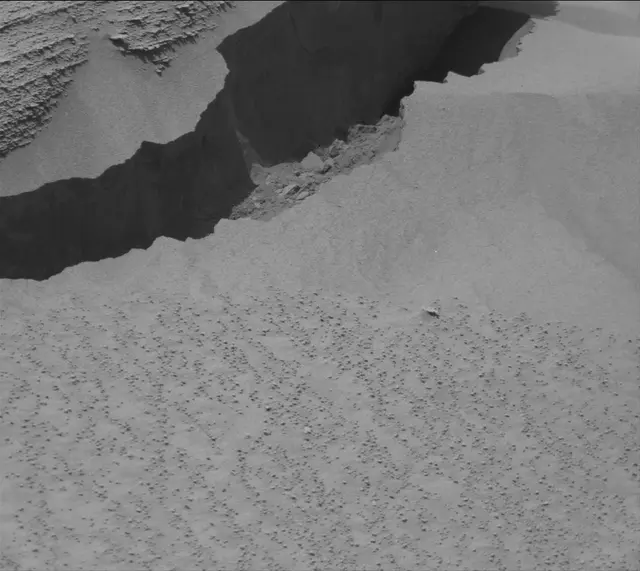 Sol 3783: Mast Camera (Mastcam)
