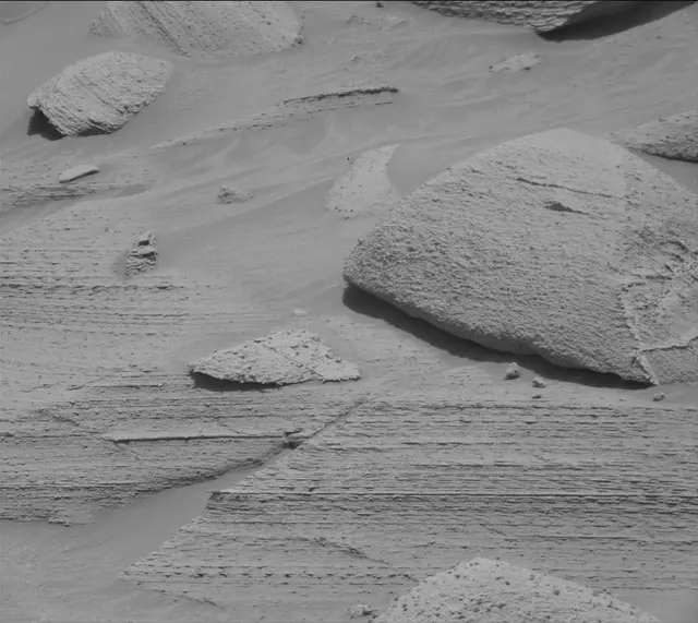 Sol 3783: Mast Camera (Mastcam)