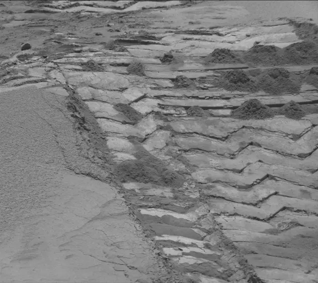 Sol 3783: Mast Camera (Mastcam)