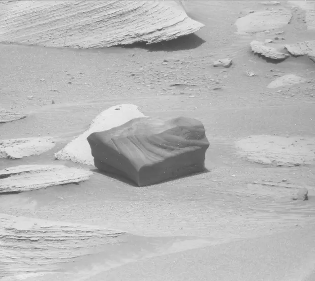 Sol 3783: Mast Camera (Mastcam)