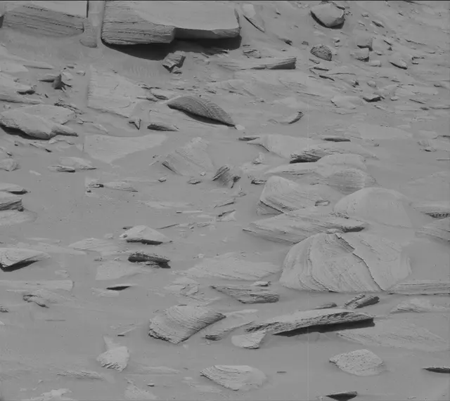 Sol 3786: Mast Camera (Mastcam)