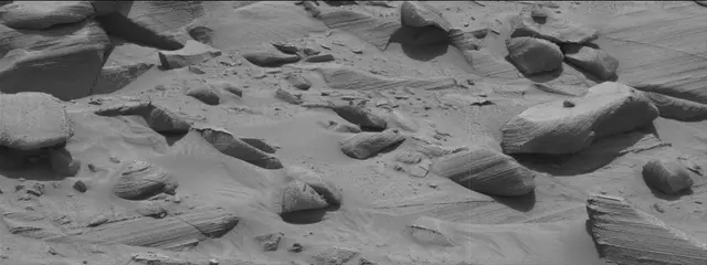 Sol 3786: Mast Camera (Mastcam)