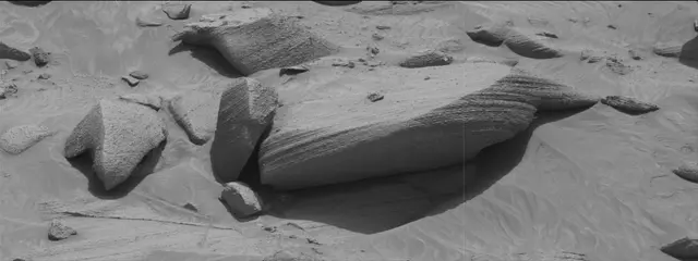 Sol 3786: Mast Camera (Mastcam)