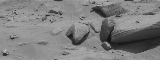 Sol 3786: Mast Camera (Mastcam)