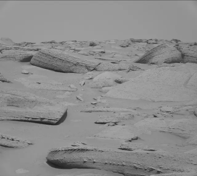 Sol 3786: Mast Camera (Mastcam)