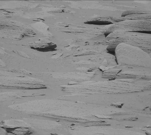 Sol 3786: Mast Camera (Mastcam)