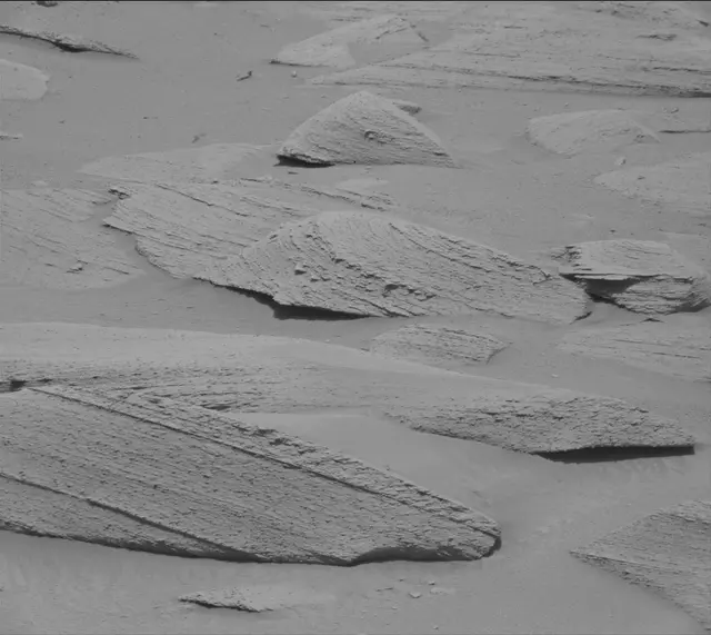 Sol 3786: Mast Camera (Mastcam)