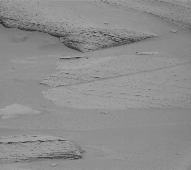 Sol 3786: Mast Camera (Mastcam)
