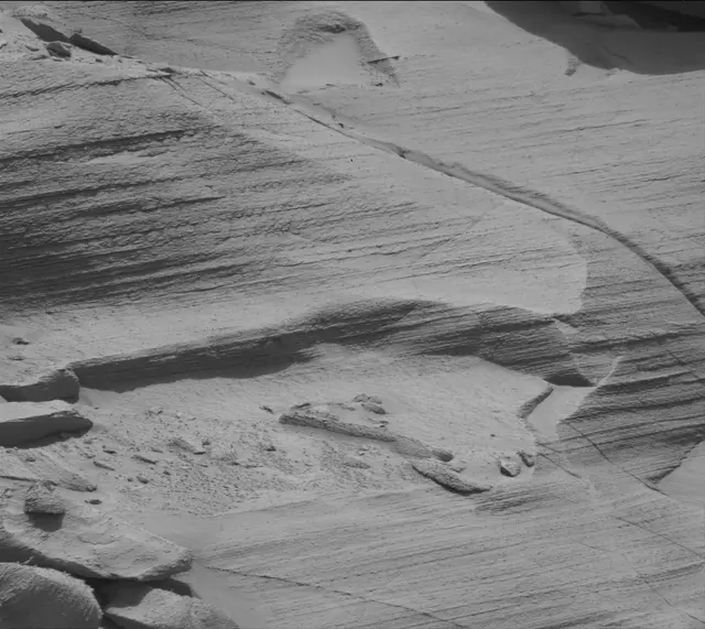 Sol 3786: Mast Camera (Mastcam)