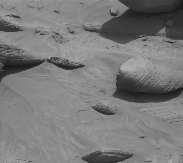 Sol 3786: Mast Camera (Mastcam)