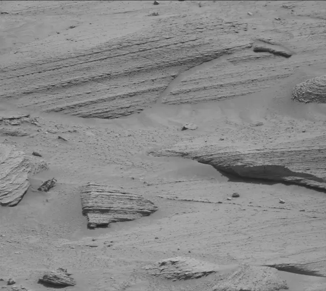 Sol 3786: Mast Camera (Mastcam)