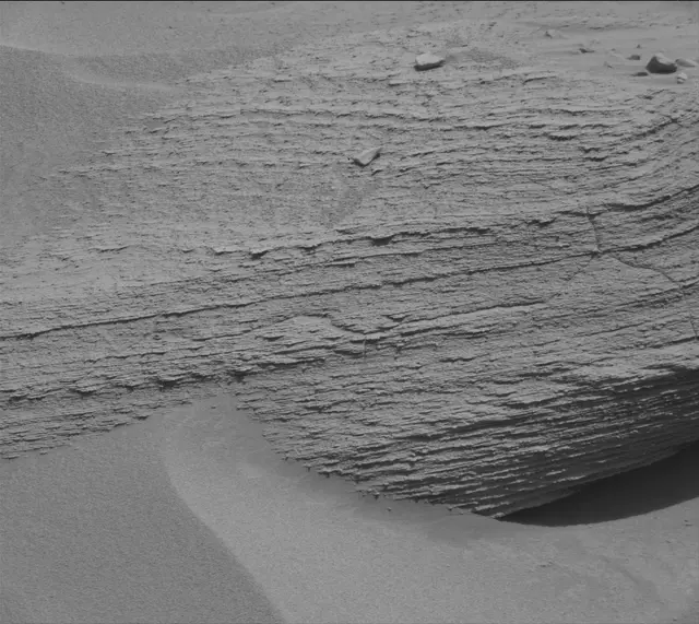 Sol 3786: Mast Camera (Mastcam)