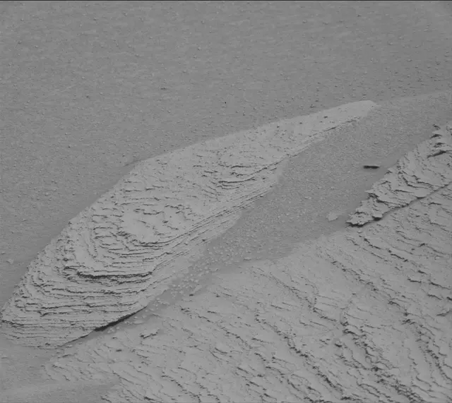Sol 3786: Mast Camera (Mastcam)