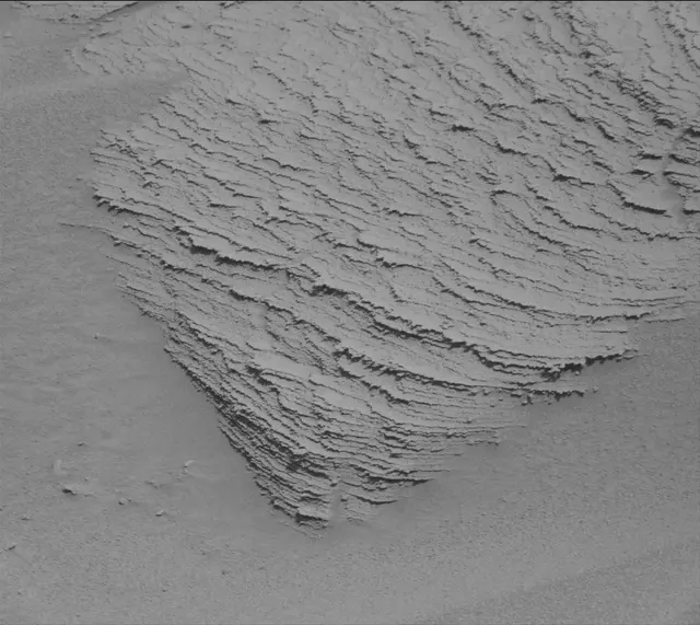 Sol 3786: Mast Camera (Mastcam)