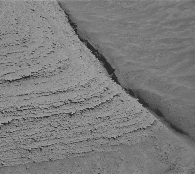 Sol 3786: Mast Camera (Mastcam)