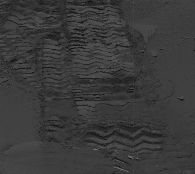 Sol 3793: Mast Camera (Mastcam)