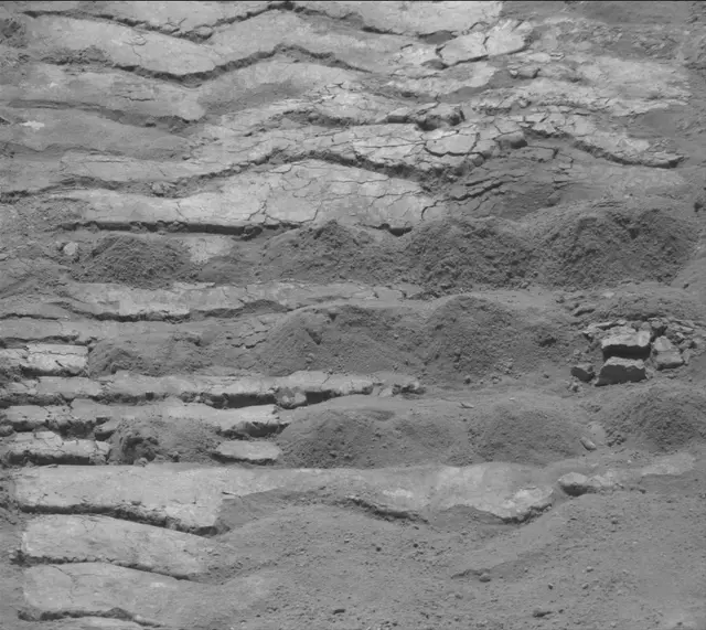 Sol 3793: Mast Camera (Mastcam)
