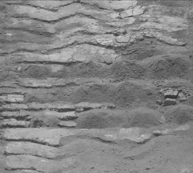 Sol 3793: Mast Camera (Mastcam)