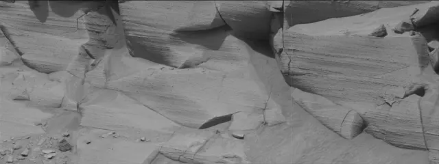 Sol 3794: Mast Camera (Mastcam)