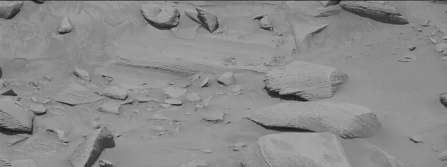 Sol 3794: Mast Camera (Mastcam)