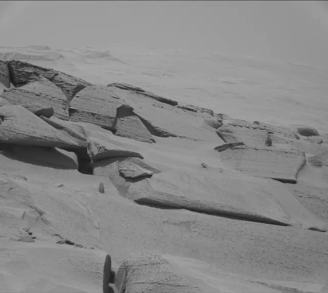 Sol 3794: Mast Camera (Mastcam)