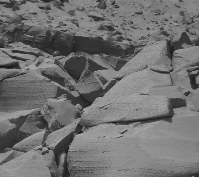 Sol 3794: Mast Camera (Mastcam)