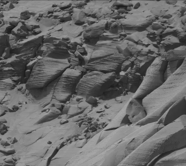 Sol 3794: Mast Camera (Mastcam)