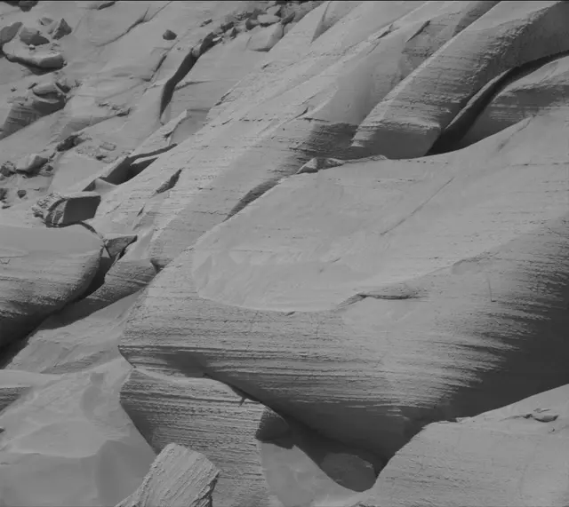Sol 3794: Mast Camera (Mastcam)