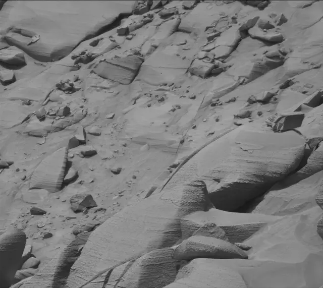 Sol 3794: Mast Camera (Mastcam)