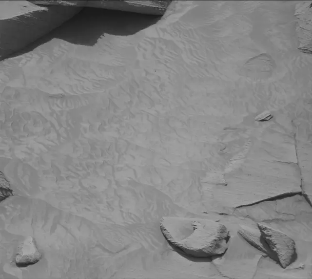 Sol 3794: Mast Camera (Mastcam)